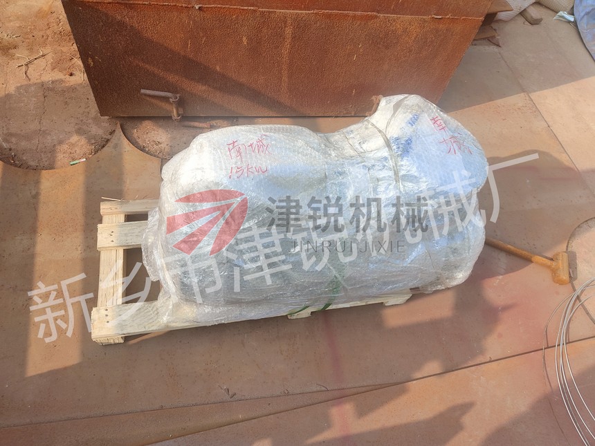 江西大傾角皮帶輸送機發貨裝車現場圖-7 江西大傾角皮帶輸送機發貨裝車現場圖-7