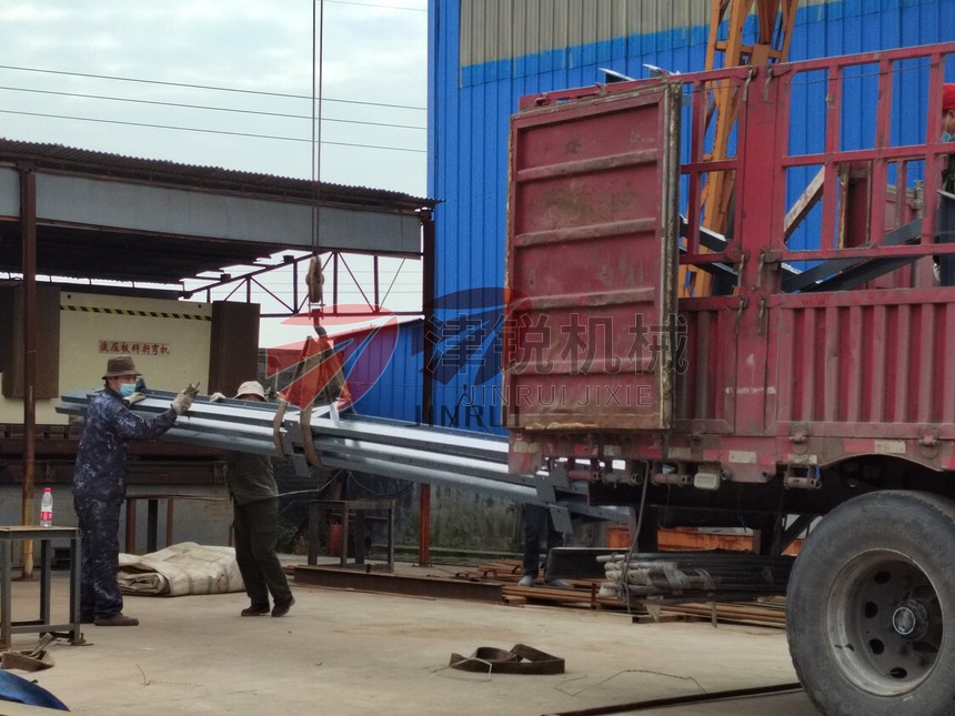 江蘇水利TD75型帶式輸送機現場-3