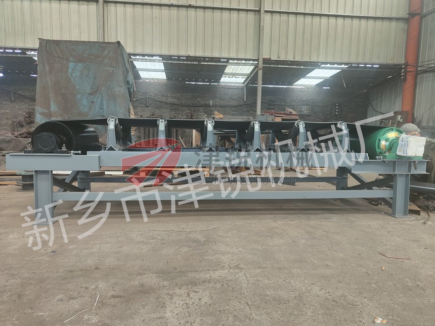 廣西發貨TD75型固定式皮帶機現場實拍-1 廣西發貨TD75型固定式皮帶機現場實拍-1