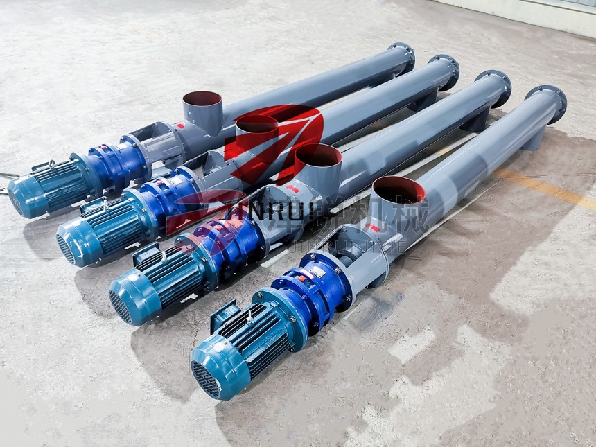 天津219管式螺旋輸送機(jī)發(fā)貨現(xiàn)場